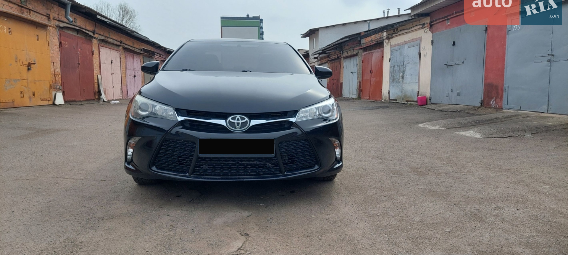 2016 Toyota Camry - фото 1