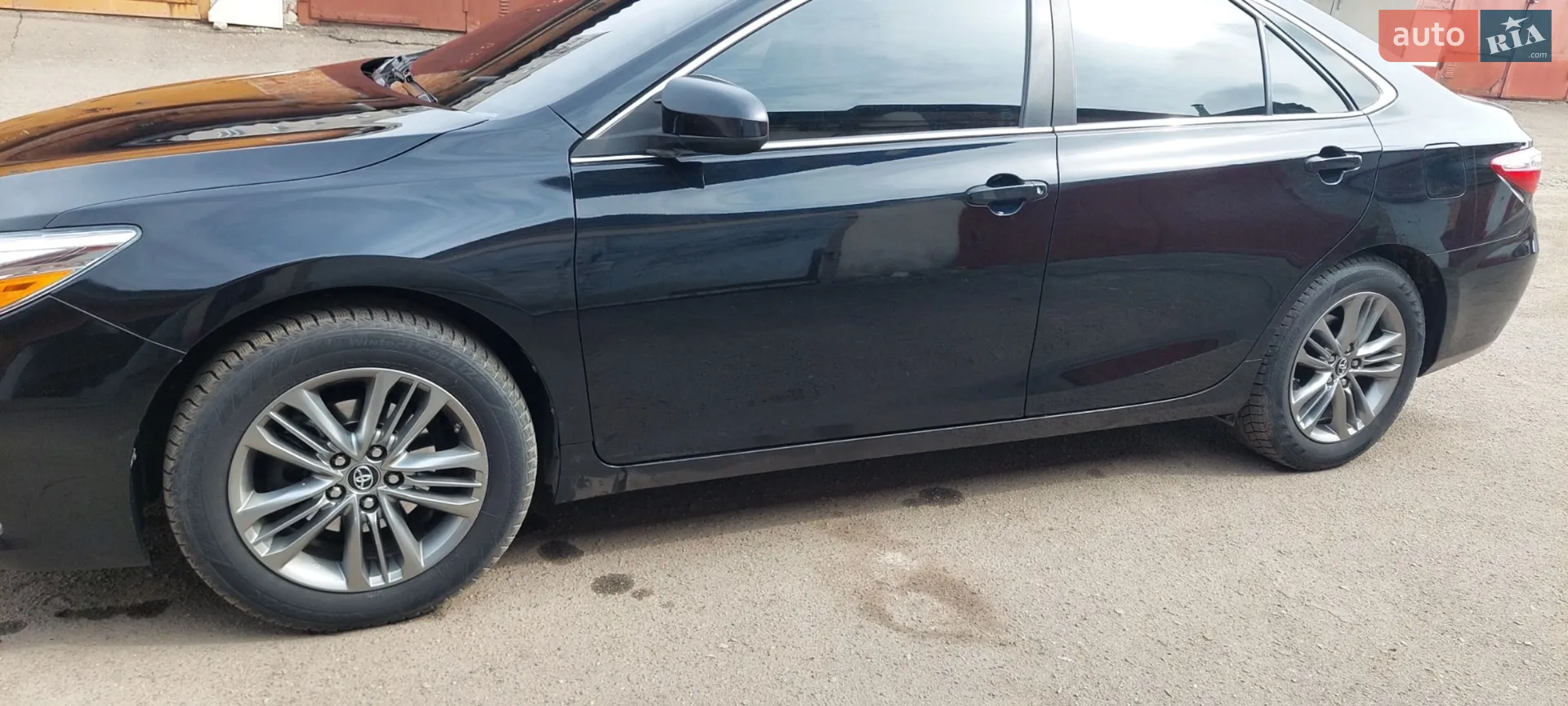 2016 Toyota Camry - мініатюра 17