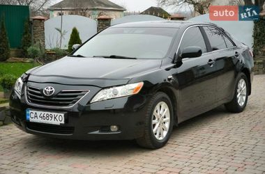 Седан Toyota Camry 2008 в Умані
