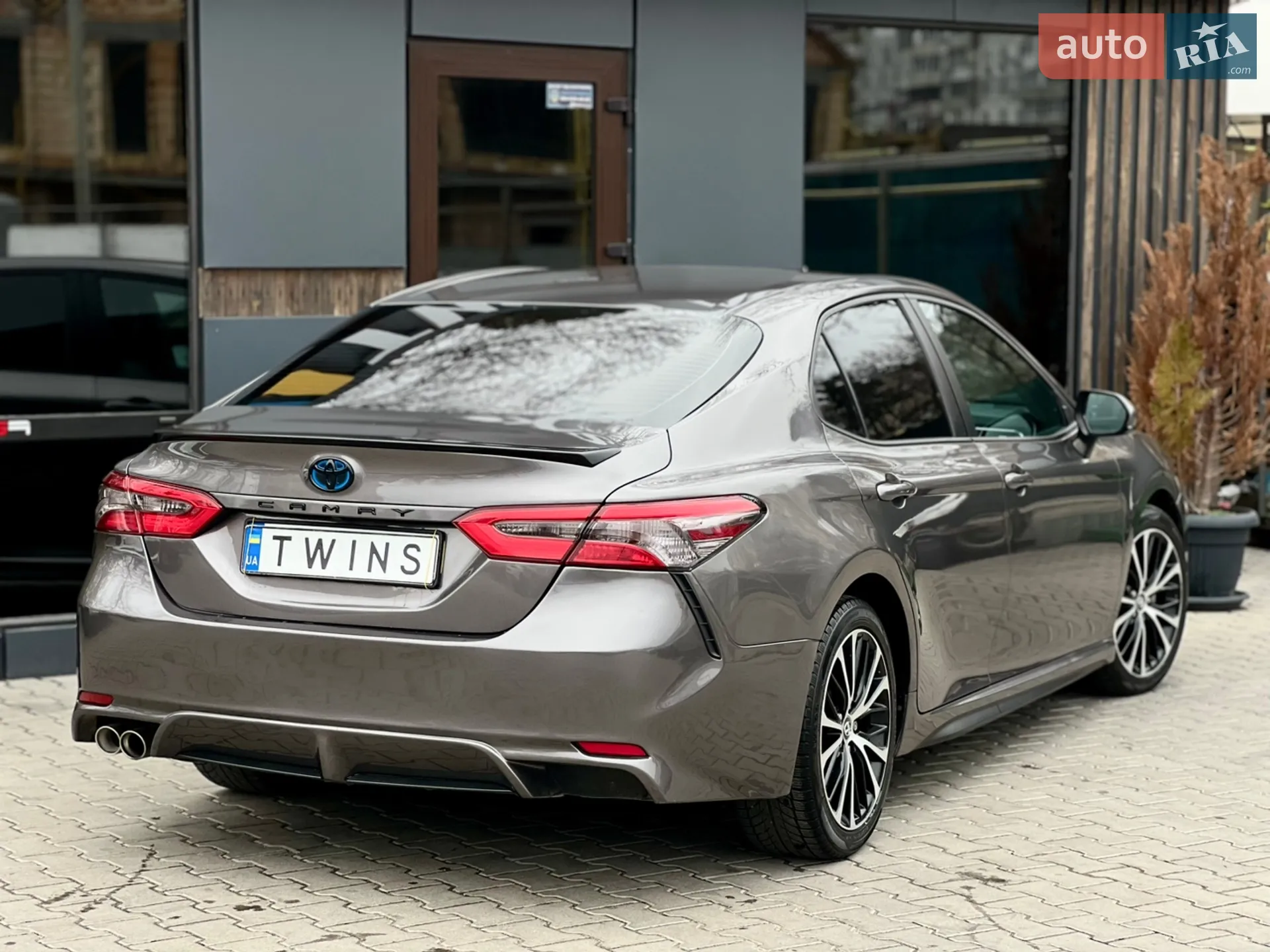 2017 Toyota Camry - мініатюра 3