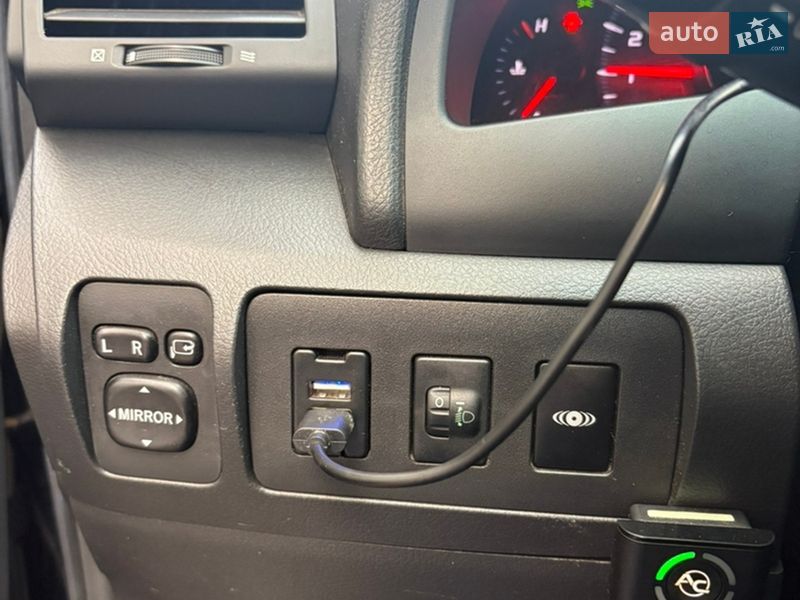 Седан Toyota Camry 2008 в Киеве