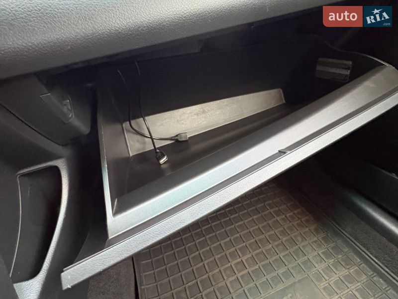 Седан Toyota Camry 2008 в Киеве