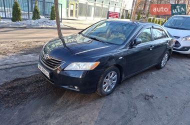 Седан Toyota Camry 2007 в Киеве