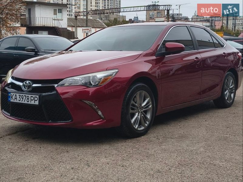 Toyota Camry 2017