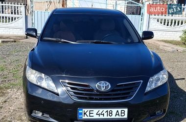 Седан Toyota Camry 2007 в Кривом Роге