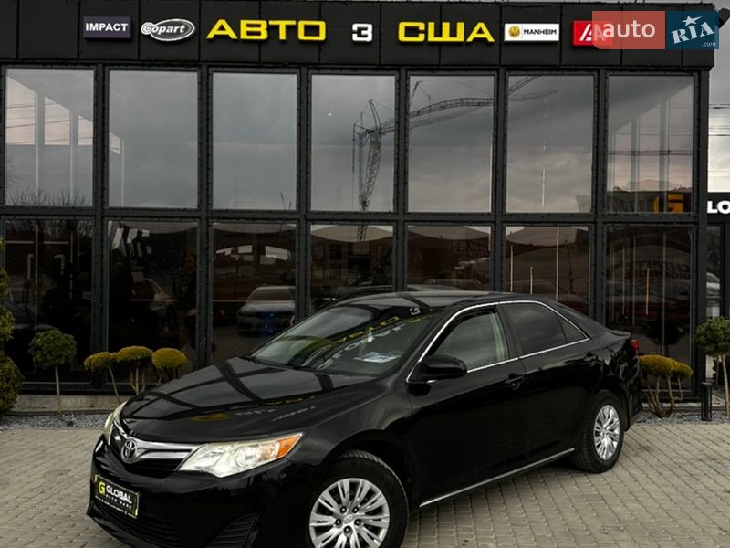 Toyota Camry 2012