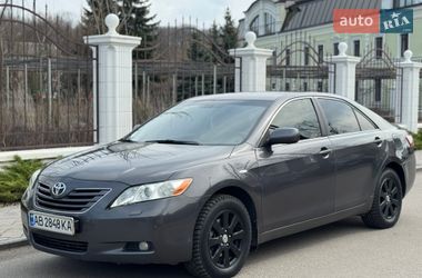 Седан Toyota Camry 2007 в Виннице