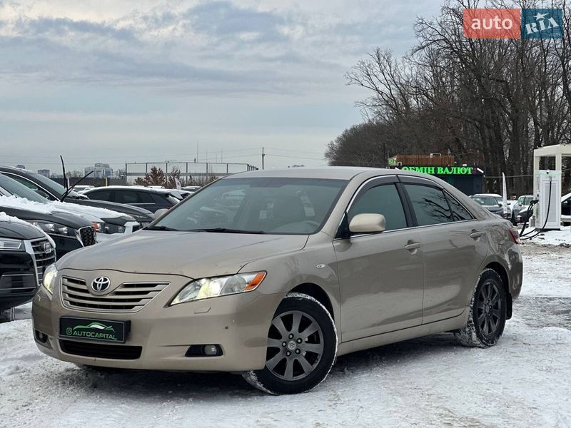Toyota Camry 2007