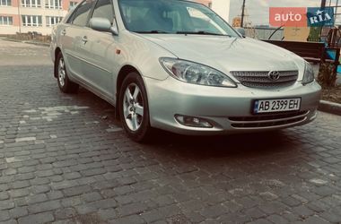 Седан Toyota Camry 2002 в Виннице