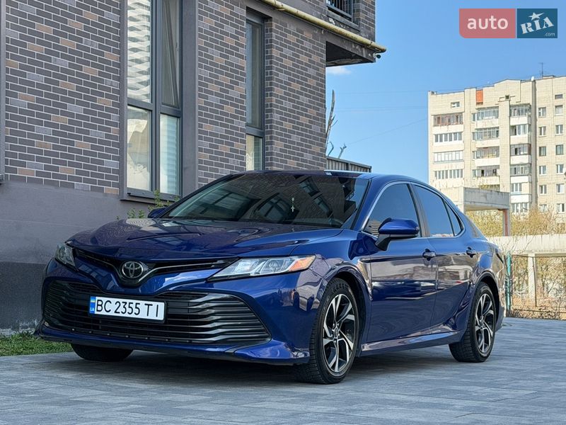 Toyota Camry 2018