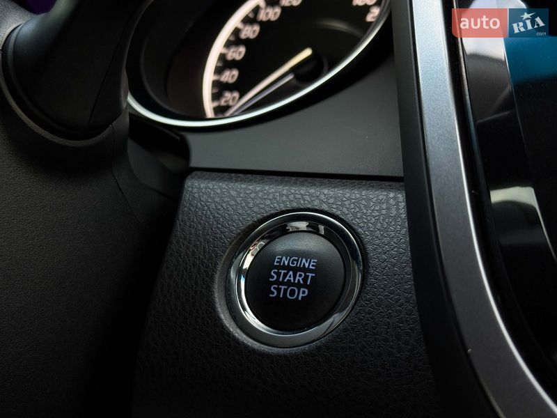 Седан Toyota Camry 2019 в Луцьку