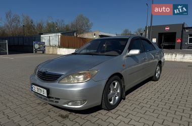 Седан Toyota Camry 2002 в Чернівцях