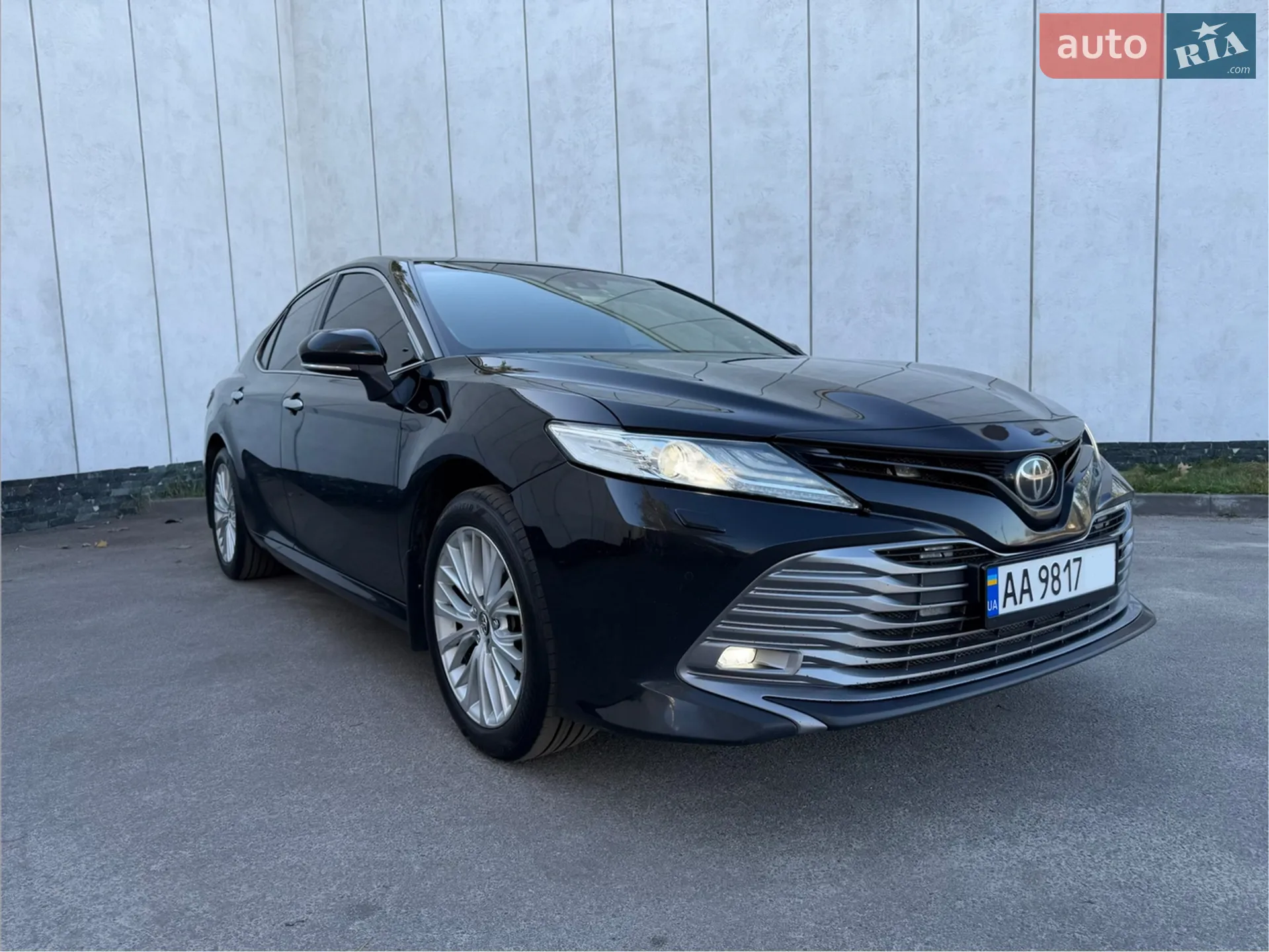 2018 Toyota Camry - фото 1
