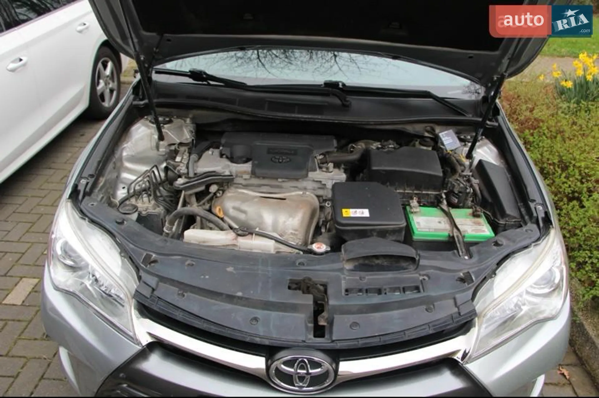 2016 Toyota Camry - мініатюра 33