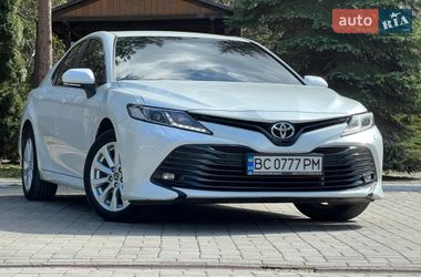 Седан Toyota Camry 2019 в Трускавце