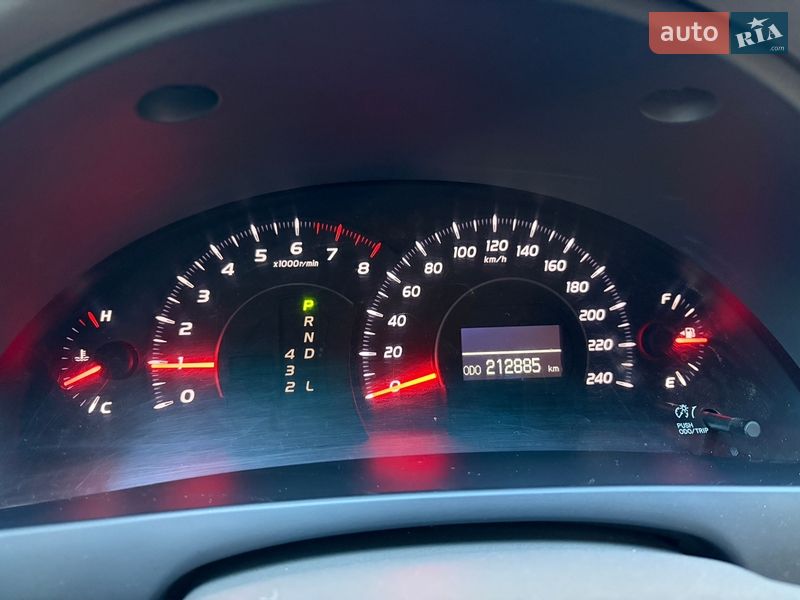 Седан Toyota Camry 2006 в Киеве