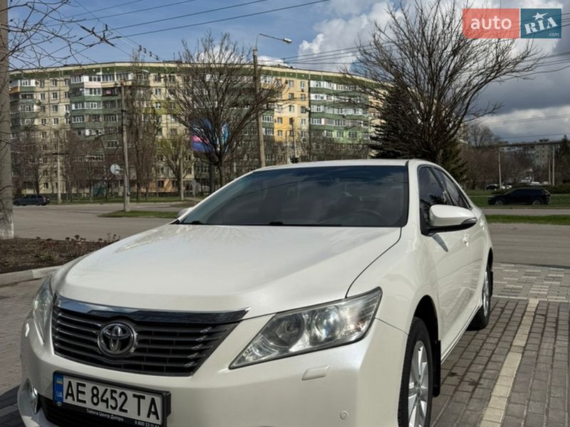 Toyota Camry 2012