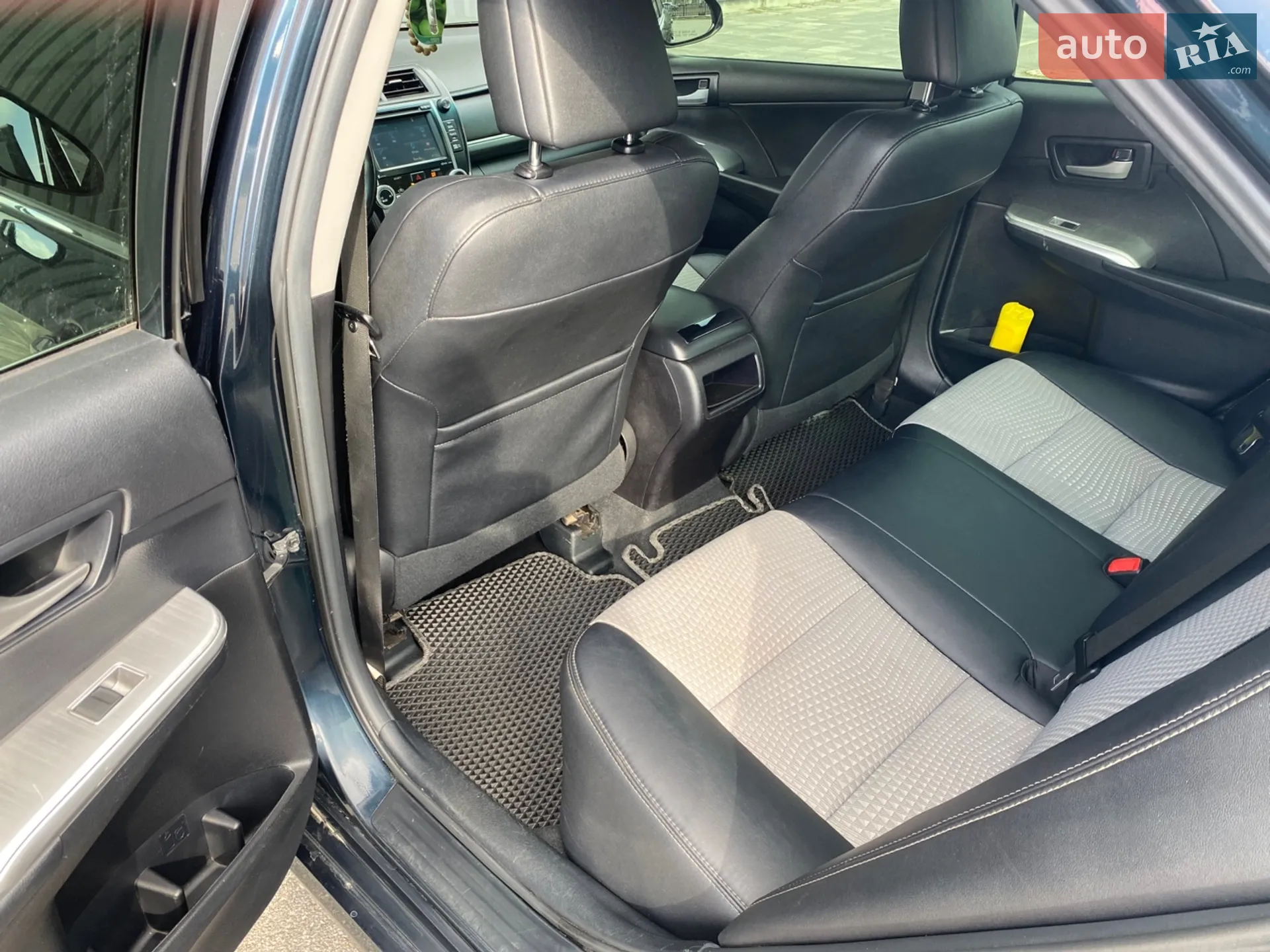 2014 Toyota Camry - мініатюра 10