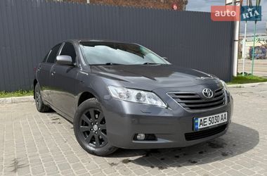 Седан Toyota Camry 2008 в Днепре