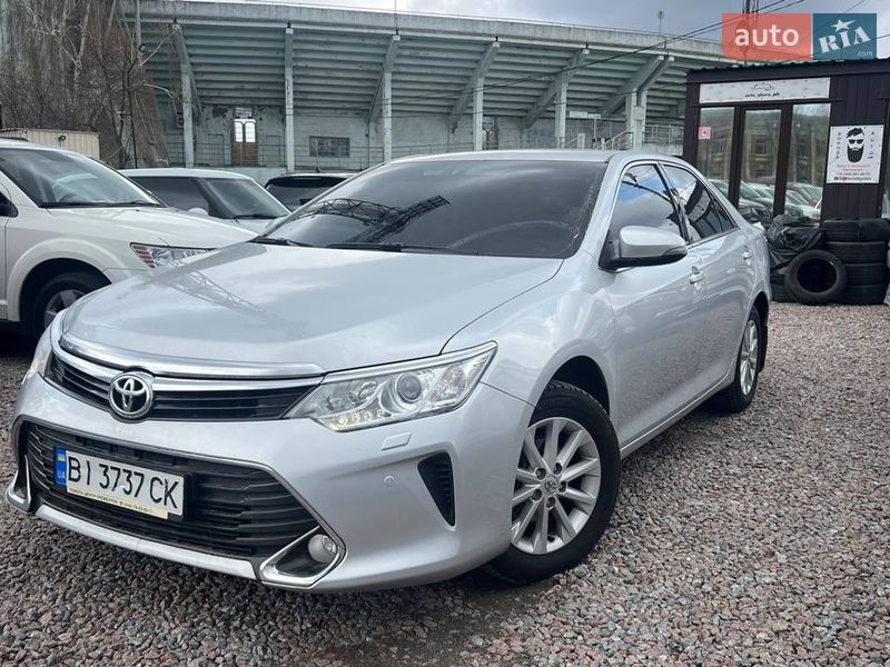 Toyota Camry 2017