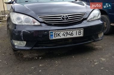 Седан Toyota Camry 2005 в Демидовке