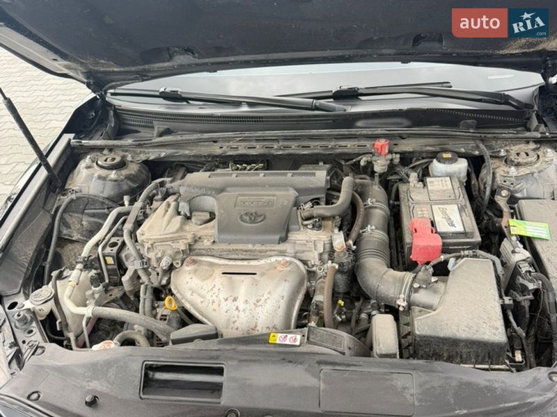 Седан Toyota Camry 2018 в Таращі