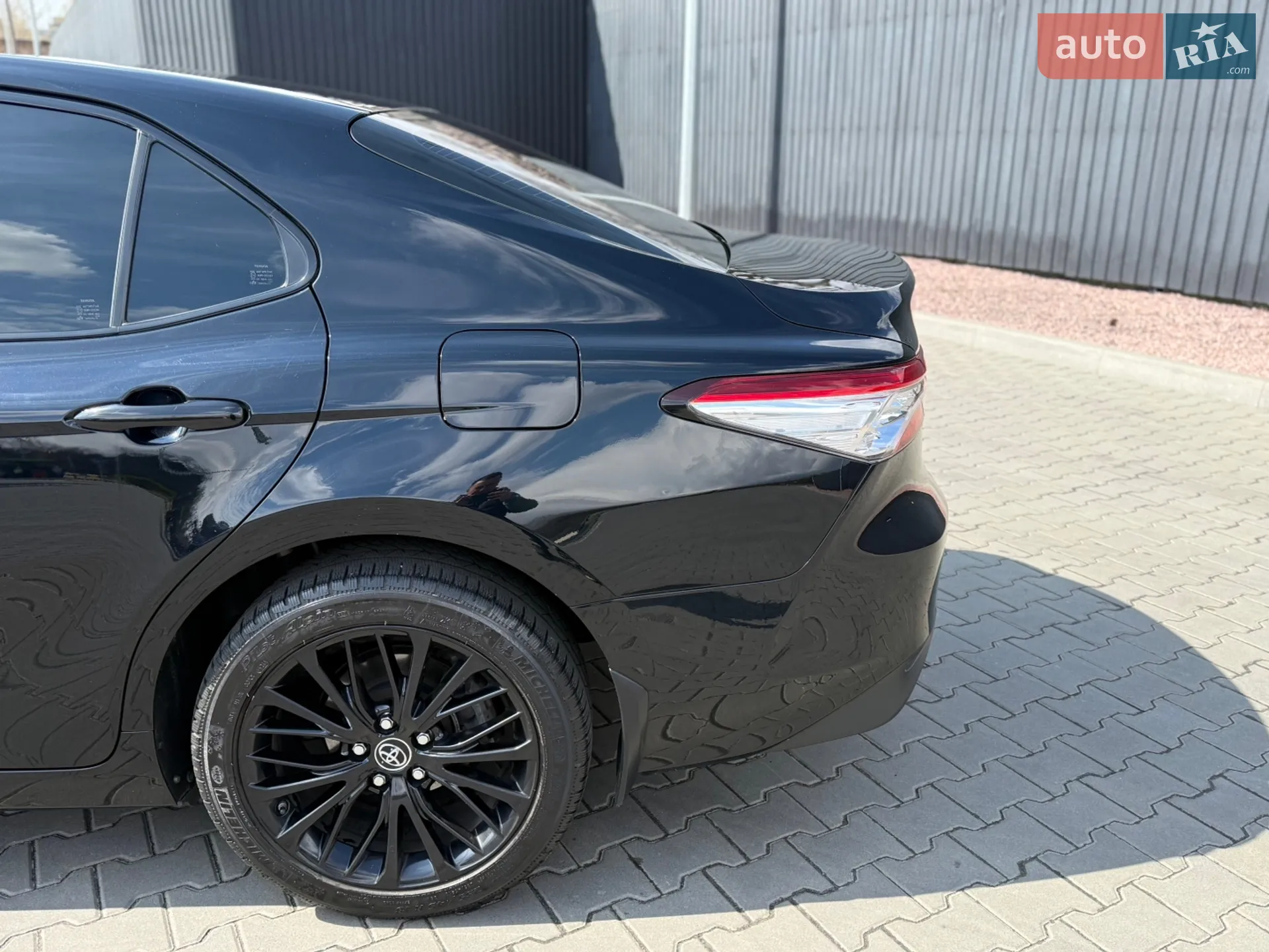 2017 Toyota Camry - мініатюра 12