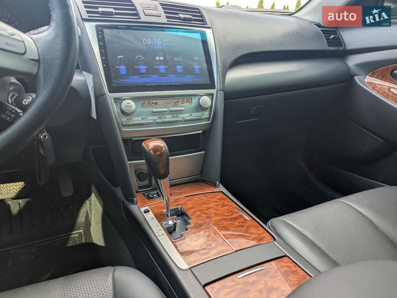 Седан Toyota Camry 2007 в Києві