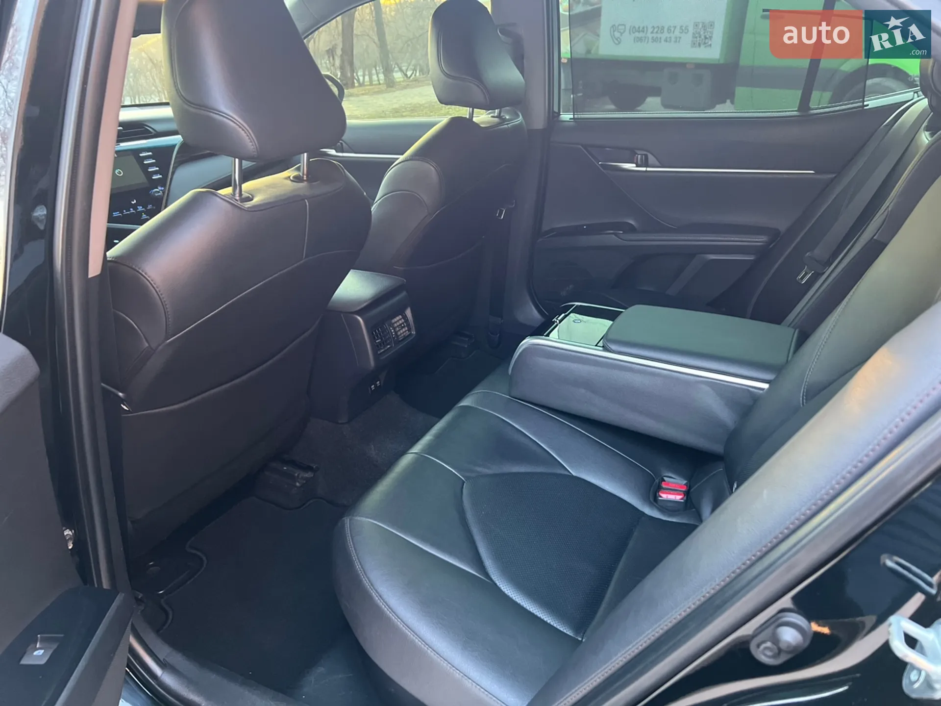 2020 Toyota Camry - мініатюра 7