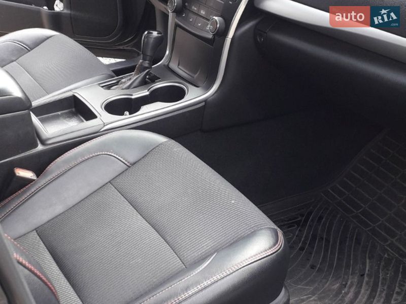 Седан Toyota Camry 2016 в Луцке фото 4 Седан Toyota Camry 2016 в Луцке