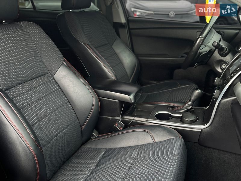 Седан Toyota Camry 2015 в Мукачево фото 19 Седан Toyota Camry 2015 в Мукачево