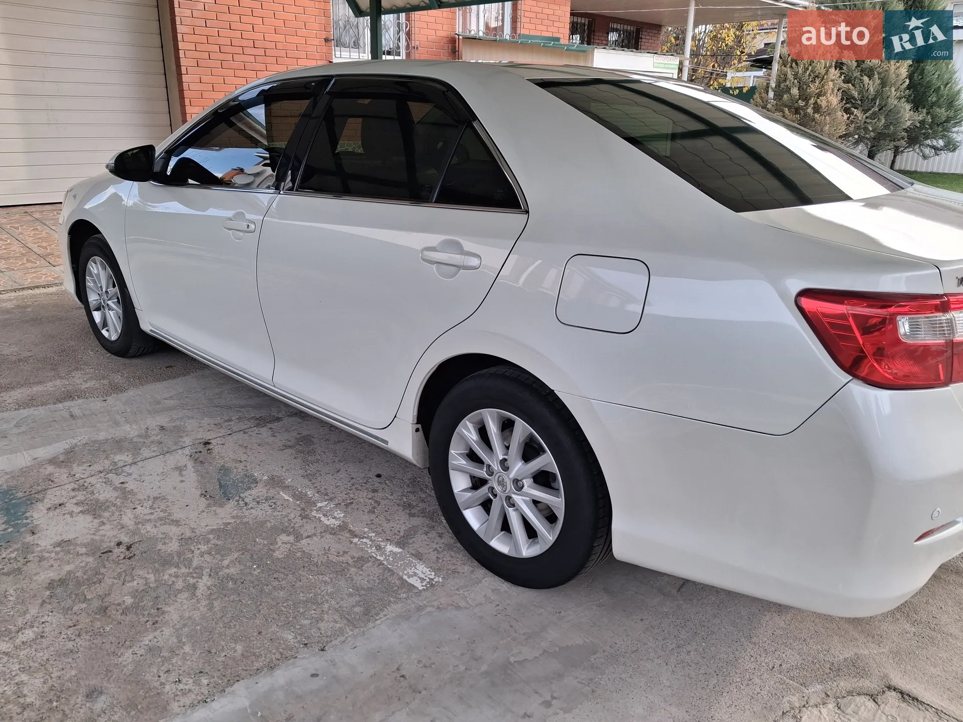 2012 Toyota Camry - мініатюра 2