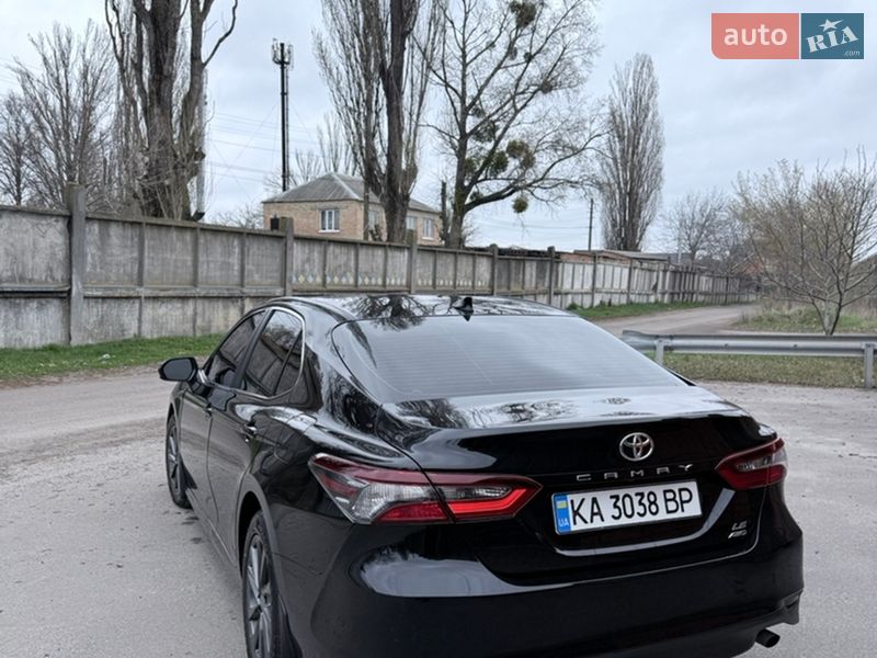 Седан Toyota Camry 2022 в Киеве фото 7 Седан Toyota Camry 2022 в Киеве