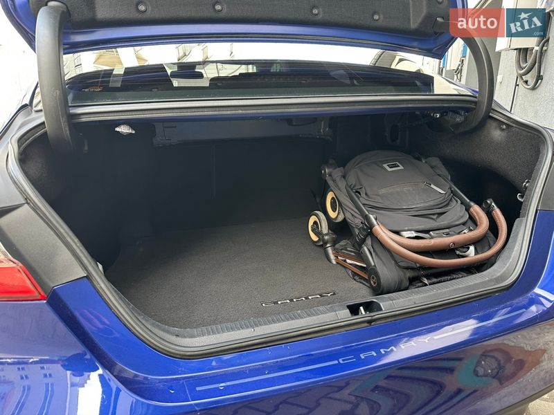 Седан Toyota Camry 2018 в Ровно фото 12 Седан Toyota Camry 2018 в Ровно