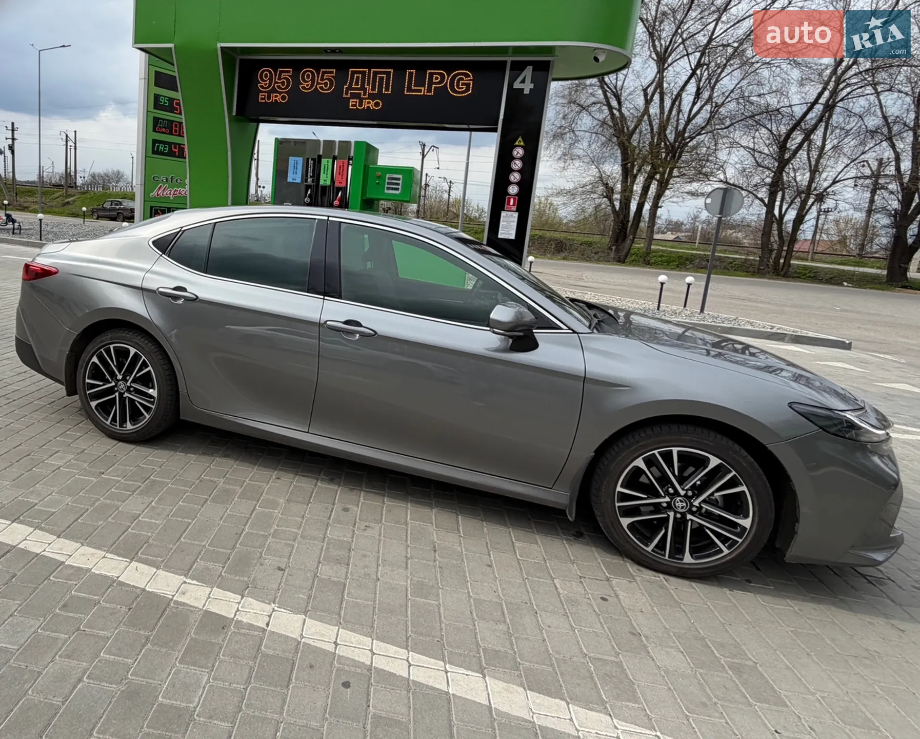 2024 Toyota Camry - мініатюра 2