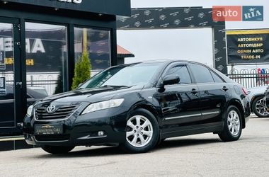 Седан Toyota Camry 2007 в Харькове