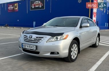 Седан Toyota Camry 2007 в Виннице