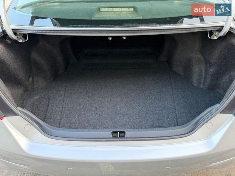 Седан Toyota Camry 2011 в Ямполе фото 66 Седан Toyota Camry 2011 в Ямполе