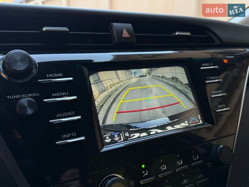 Седан Toyota Camry 2017 в Одессе