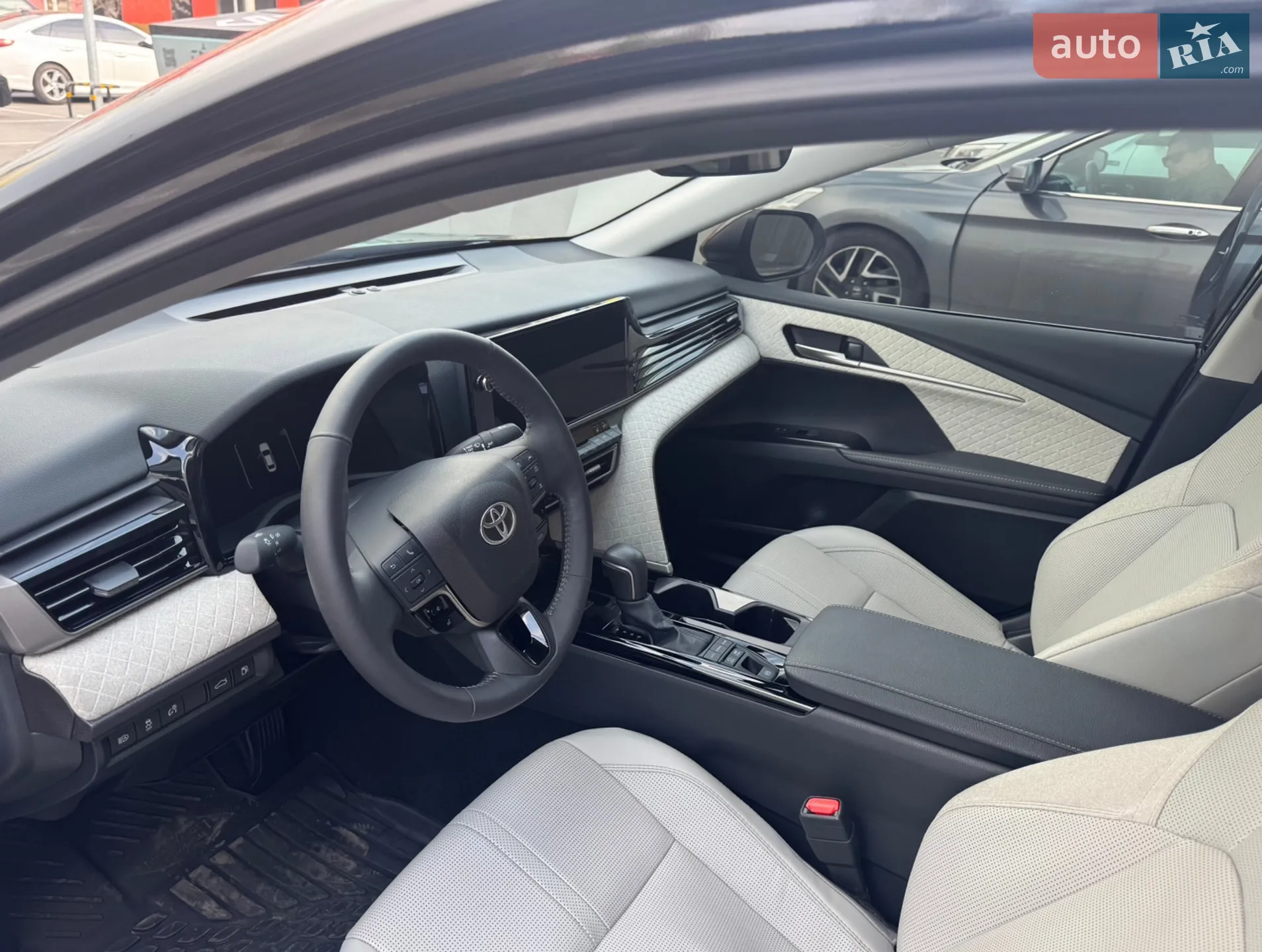 2024 Toyota Camry - мініатюра 8