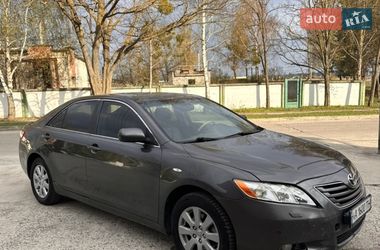 Седан Toyota Camry 2006 в Вараше