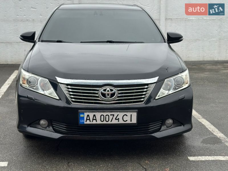 Toyota Camry 2011