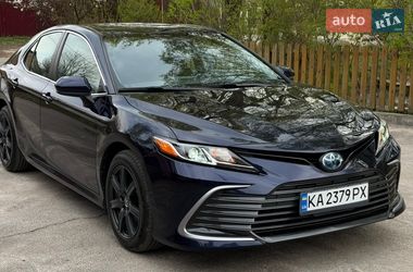 Седан Toyota Camry 2021 в Киеве