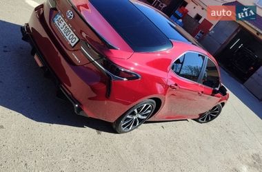 Седан Toyota Camry 2018 в Кривому Розі