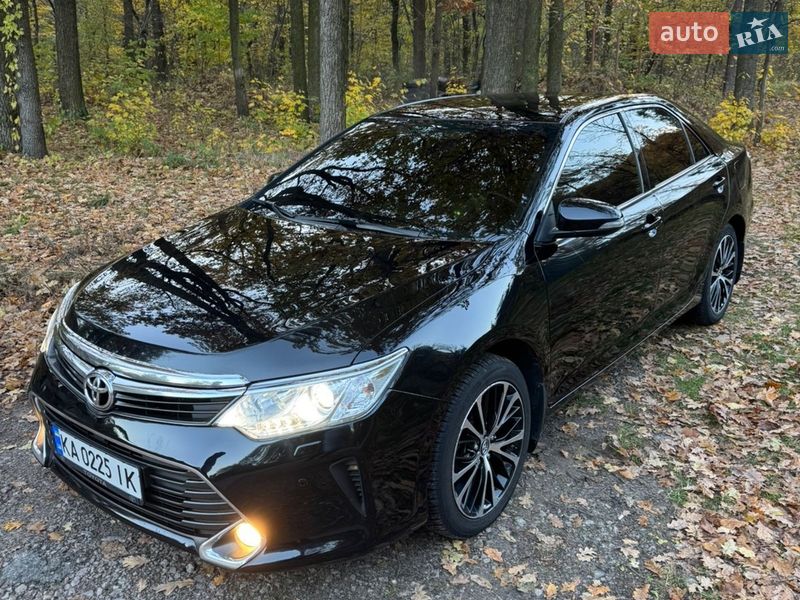 Toyota Camry 2015