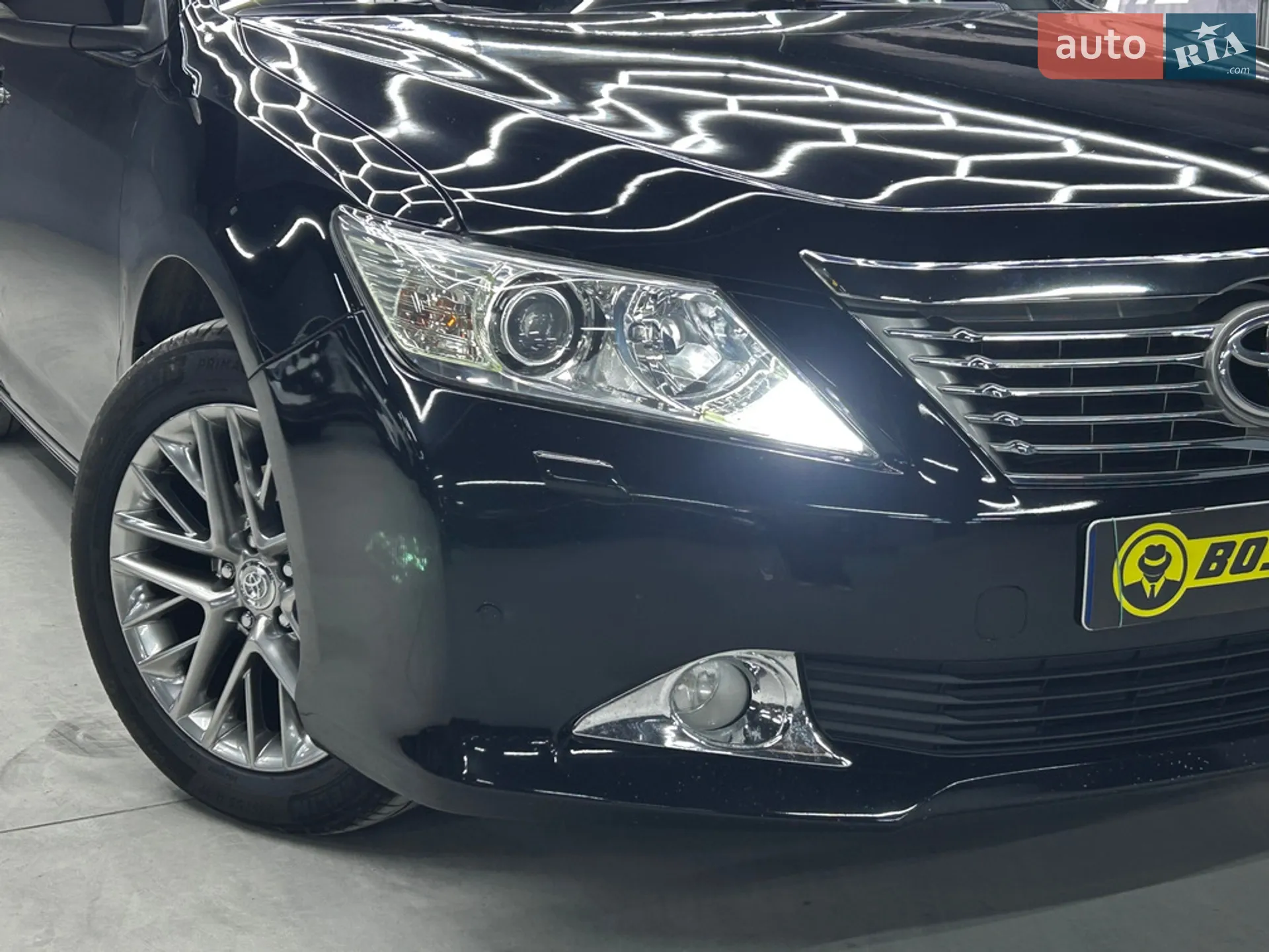 2014 Toyota Camry - мініатюра 2