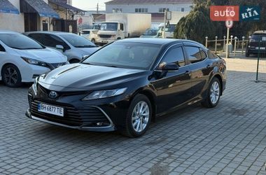 Седан Toyota Camry 2021 в Одессе