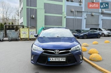 Седан Toyota Camry 2014 в Киеве