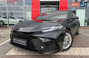 Седан Toyota Camry 2024 в Вінниці