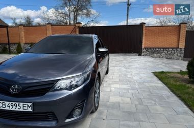 Седан Toyota Camry 2014 в Полтаве